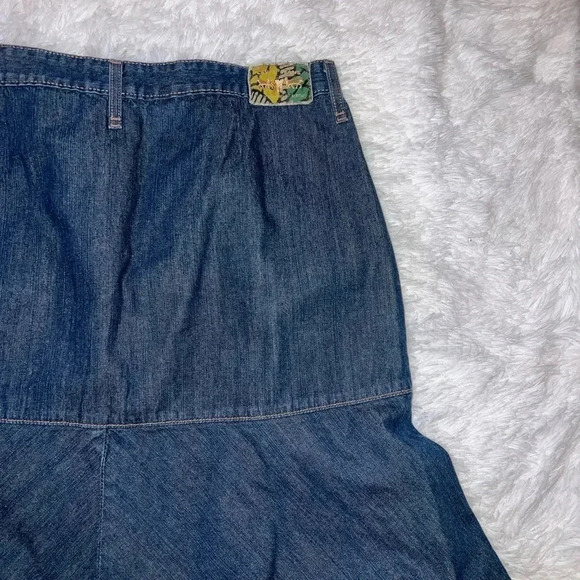 Levi’s Women’s Long Midi/maxi Skirt with Flared Bottom size 14 Y2K Trendy Skirt - Picture 1 of 5